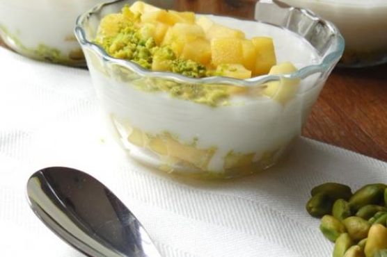 Mango Pistachio Muhallebi Dessert