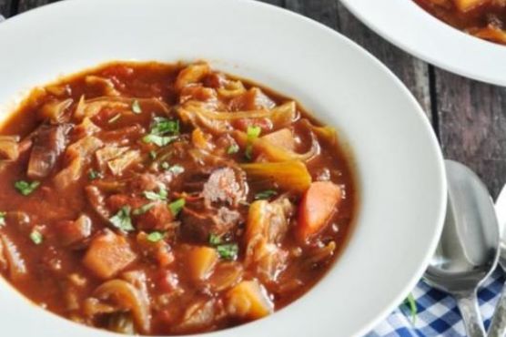 Slow Cooker Shanghai-Style Beef Borscht