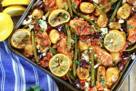Greek Chicken Sheet Pan Dinner with Green Beans and Feta