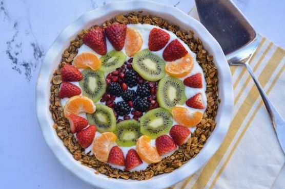 Fruit and Yogurt Parfait Breakfast Tart