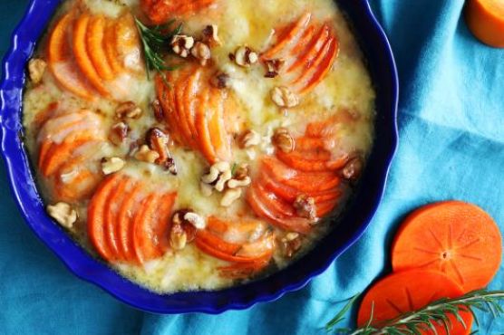 Honeyed Persimmon and Brie Appetizer