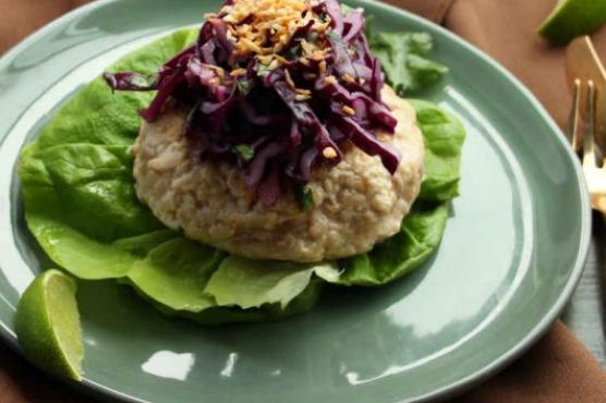 Turkey Burgers with Slaw Turkey Burgers with Slaw