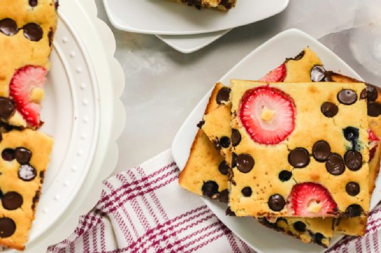Easy Sheet Pan Pancakes Easy Sheet Pan Pancakes