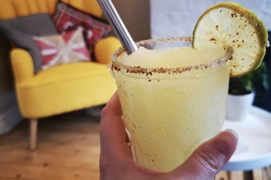 Pineapple Paloma