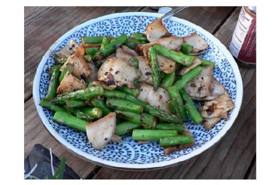 Asparagus Stir-Fry With Black Bean Sauce Asparagus Stir-Fry With Black Bean Sauce