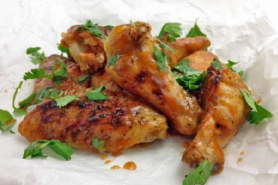 Baked Honey Sriracha Chicken Wings Baked Honey Sriracha Chicken Wings