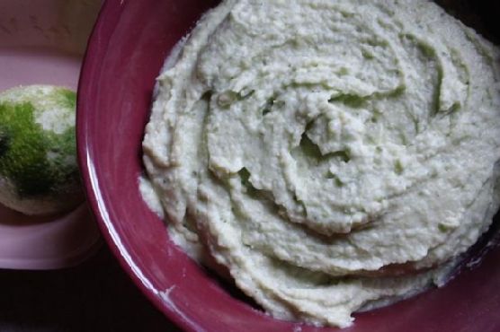 Basil Lime White Bean Hummus