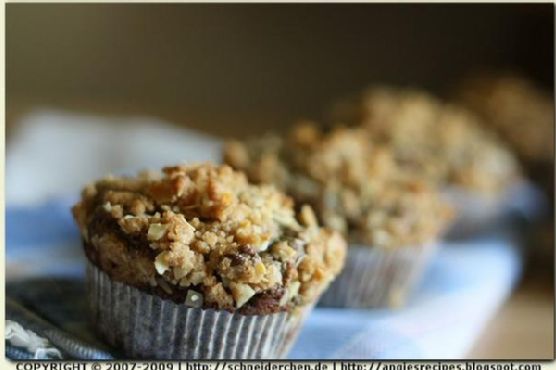 Blueberry Banana Streusel Muffins