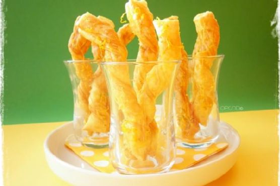 Braid sweet citrus flavored licorice Braid sweet citrus flavored licorice