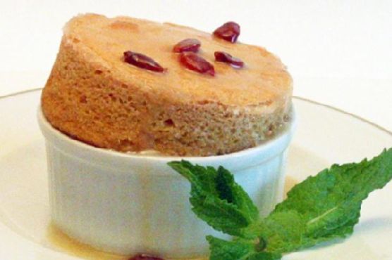 Caramel Ginger Soufflé With Wolfberry White Chocolate Sauce Caramel Ginger Soufflé With Wolfberry White Chocolate Sauce