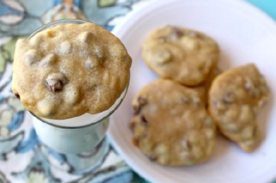 Carob Chips Cookies