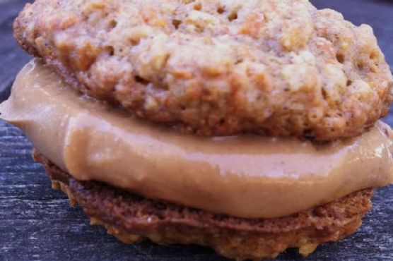 Carrot Cake Cookie Sandwiches Carrot Cake Cookie Sandwiches