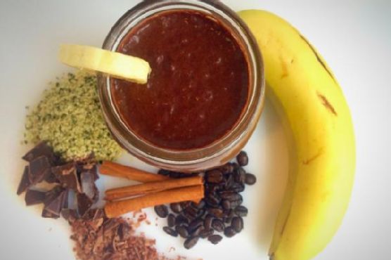 CHOCOLATE BANANA MORNING BUZZ SMOOTHIE