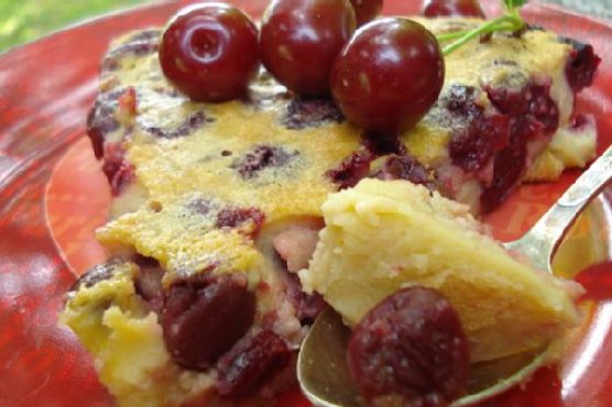 Clafoutis with sour cherries Clafoutis with sour cherries