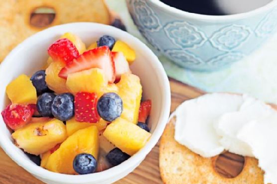 Classic Fruit Salad with Honey and Lemon