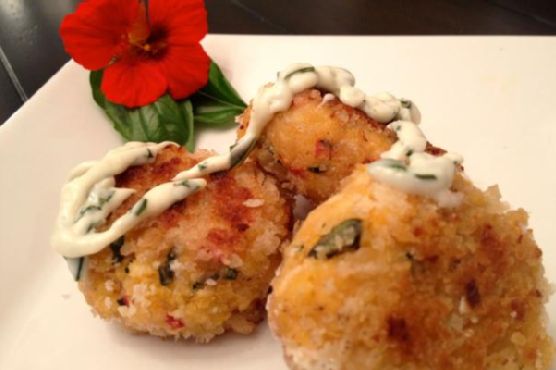 Crab Cake Sliders with Basil Aioli Crab Cake Sliders with Basil Aioli