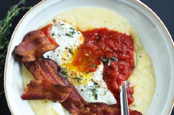 Creamy Polenta with Egg, Arrabiata & Bacon Creamy Polenta with Egg, Arrabiata & Bacon