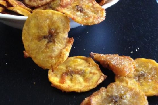 Garlic & Spice Plantain Chips Garlic & Spice Plantain Chips