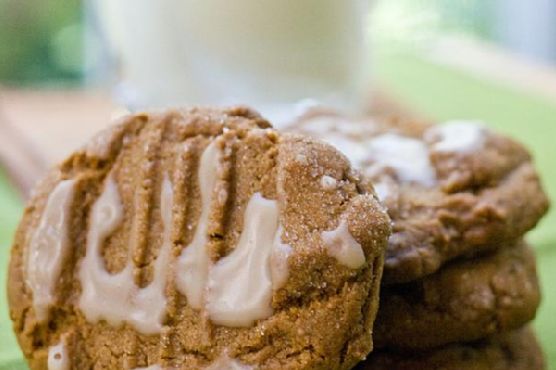 Molasses Kringle Cookies
