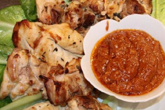 Grilled Chicken with Sateay Sauce Grilled Chicken with Sateay Sauce