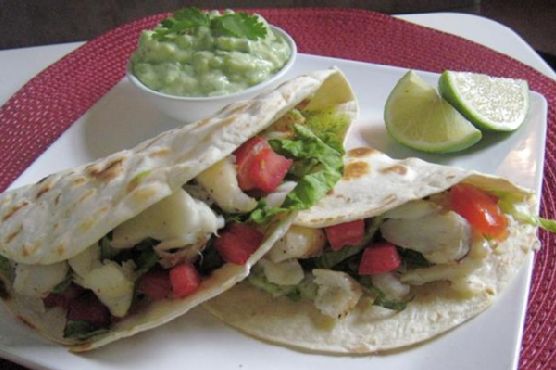 Grilled Fish Tacos with Spicy Tequila-Lime Guacamole Grilled Fish Tacos with Spicy Tequila-Lime Guacamole