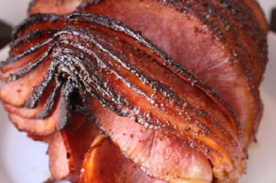 Ham With Bourbon, Molasses, and Pecan Glaze