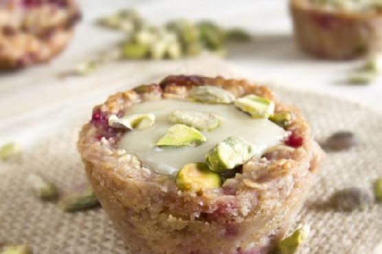 Honey Nut Raspberry Baked Oatmeal