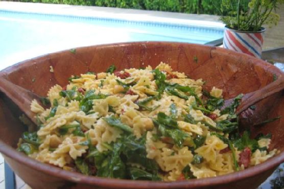 Italian Pasta Salad with organic Arugula