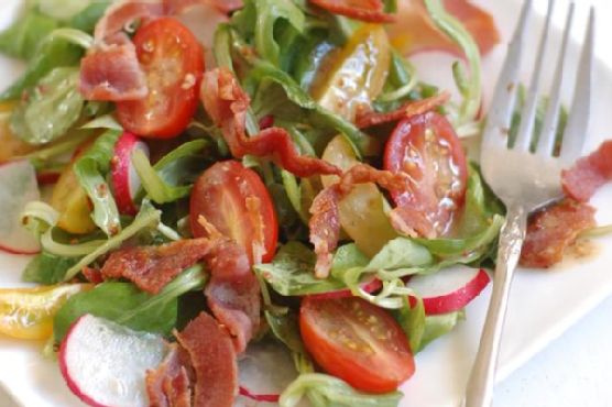 Lamb’s Lettuce & Crispy Bacon Salad Lamb’s Lettuce & Crispy Bacon Salad