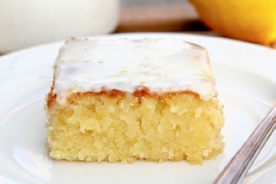 Lemon Blondies with Lemon Glaze Lemon Blondies with Lemon Glaze