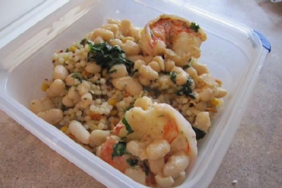 Lemony Shrimp With White Beans and Garlic