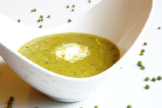 Luxurious Spinach and Mung Bean Soup