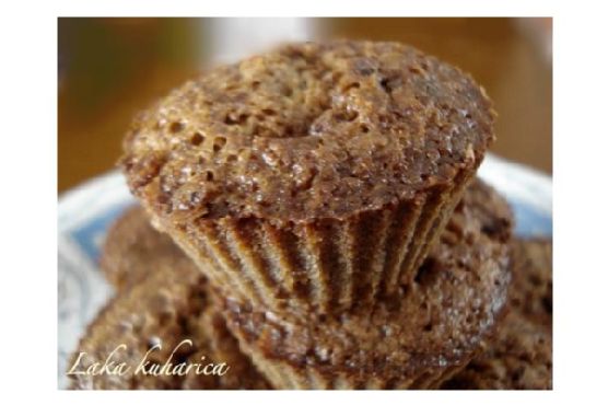 Mocca Cupcakes With Dried Fruit