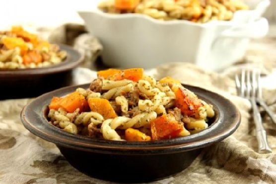 Pasta with Butternut Squash, Sausage and Sage Pesto Pasta with Butternut Squash, Sausage and Sage Pesto