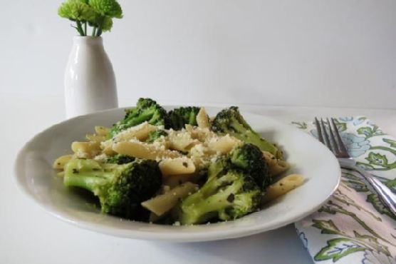 Penne Pasta with Broccoli and Cheese Penne Pasta with Broccoli and Cheese