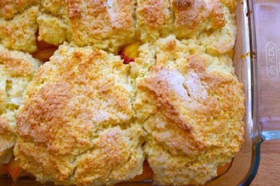 Perfect Old Fashioned Peach Cobbler