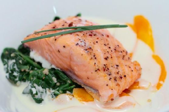 Salmon Confit with Lemongrass Sauce Salmon Confit with Lemongrass Sauce