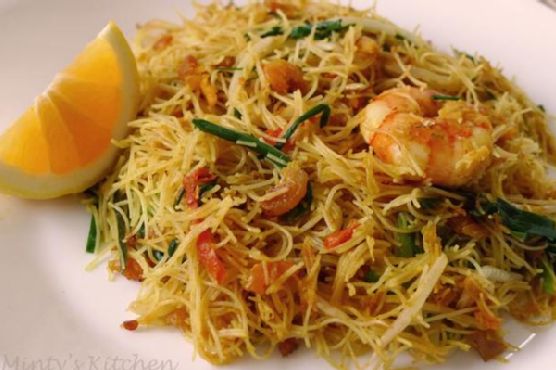 Siamese Fried Noodle (Mee Siam) Siamese Fried Noodle (Mee Siam)