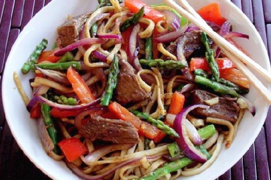 Spicy Beef, Pepper & Asparagus Udon Noodles Spicy Beef, Pepper & Asparagus Udon Noodles