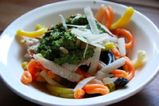 Spinach & Toasted Pumpkin Seed Pesto Pasta Spinach & Toasted Pumpkin Seed Pesto Pasta
