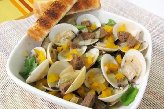 Steamed Clams In Wine and Chorizo Steamed Clams In Wine and Chorizo