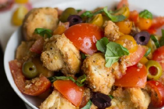 Tuscan Tomato and Bread Salad