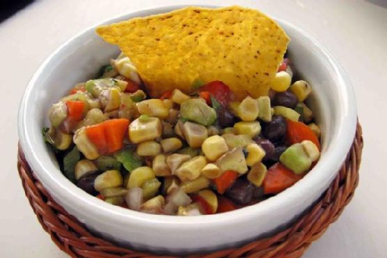 Vegetable Salsa With Black Beans & Avocado