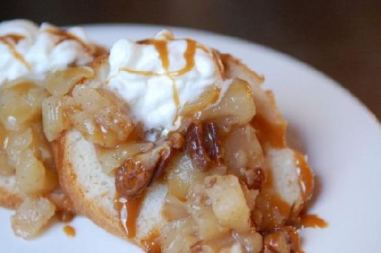 White Cake With Pear Compote White Cake With Pear Compote