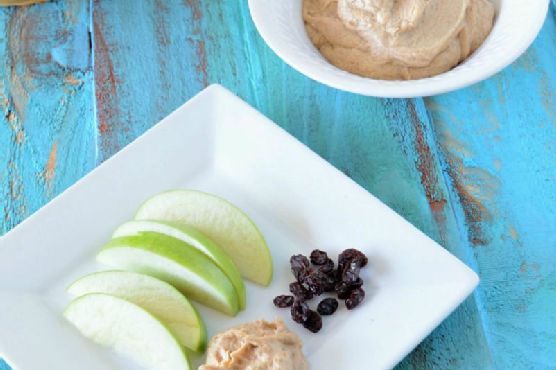Peanut Butter Yogurt Snack Dip Peanut Butter Yogurt Snack Dip