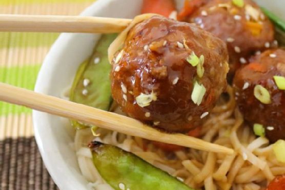 Easy Asian Sweet Chili Chicken Meatballs Easy Asian Sweet Chili Chicken Meatballs