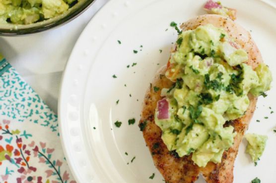 Seasoned Grilled Chicken with Avocado Salsa (PALEO)