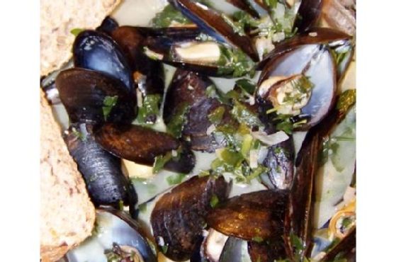 Classic French Mussels