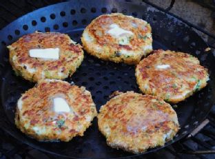 Crab and Shrimp Burgers With Garlic Grits Fries