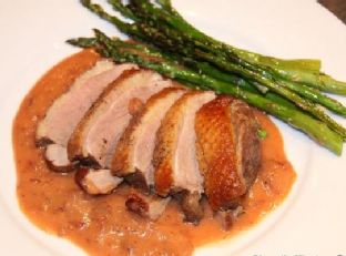 Duck with Dried Cranberries, Tangerines and Mascarpone Sauce